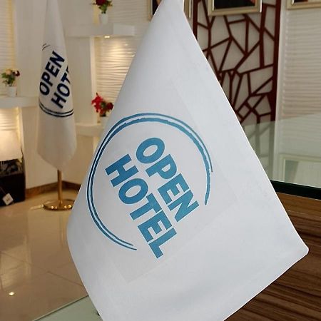 Open Hotel Riyadh Eksteriør billede