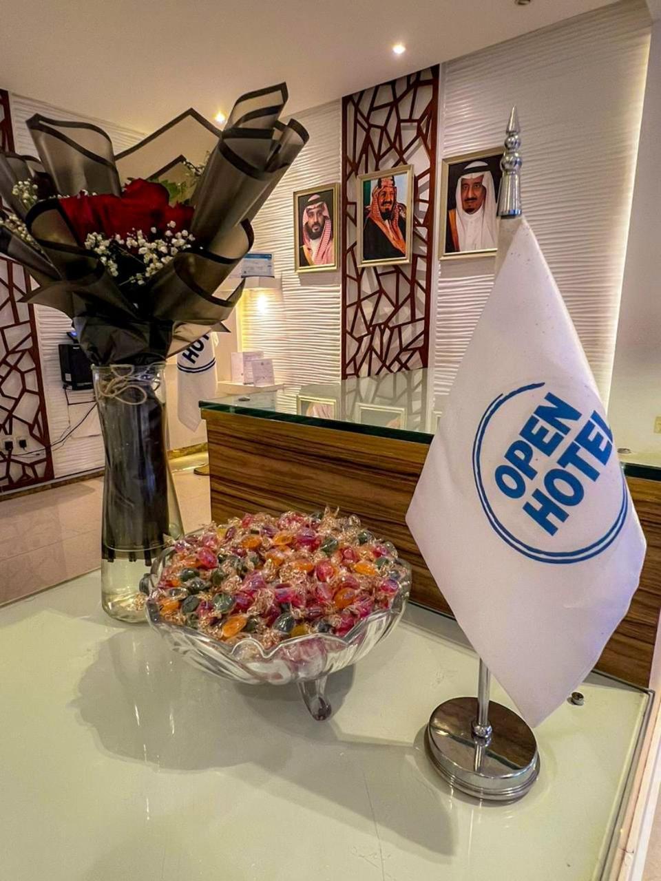 Open Hotel Riyadh Eksteriør billede