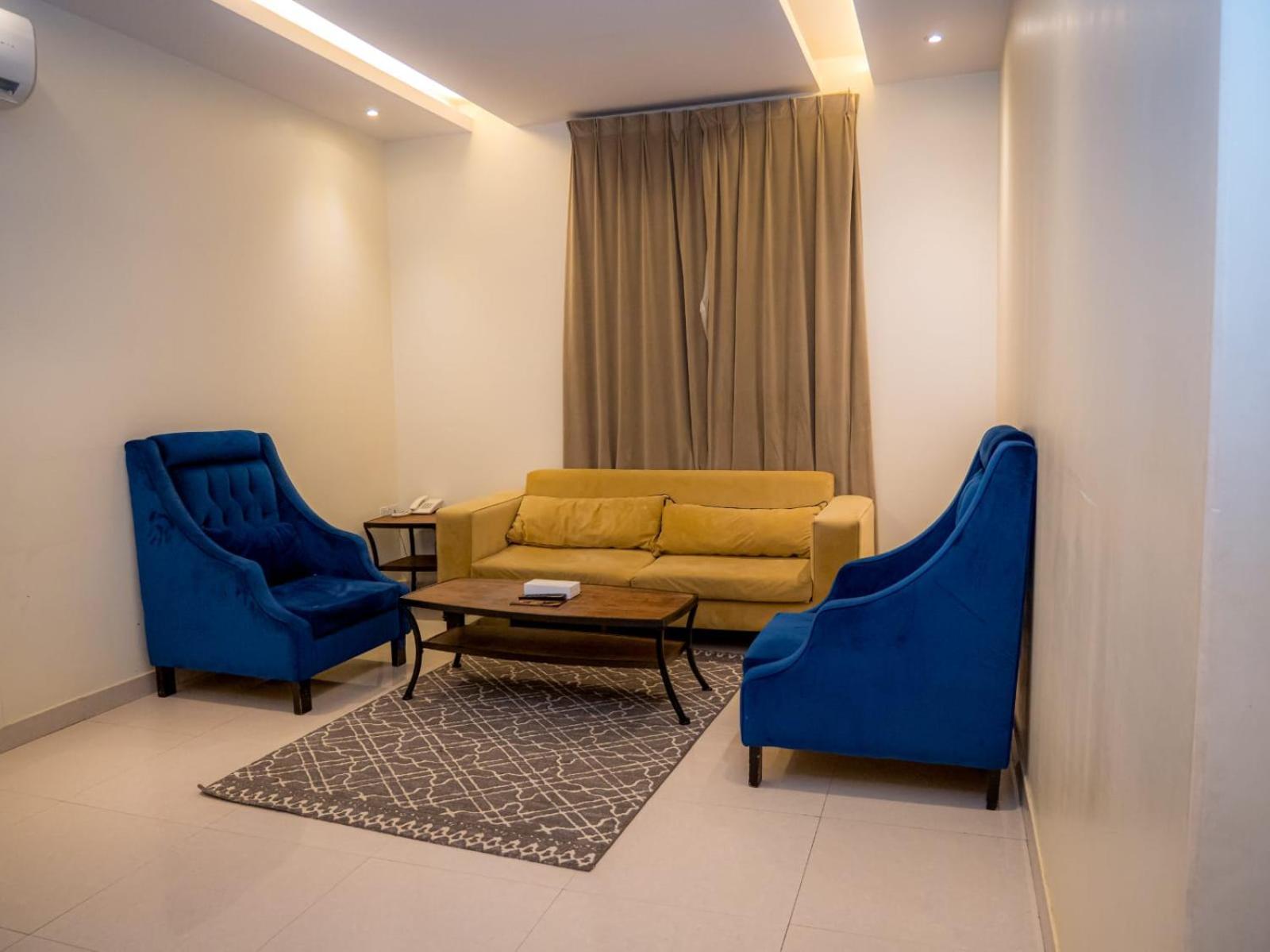 Open Hotel Riyadh Eksteriør billede